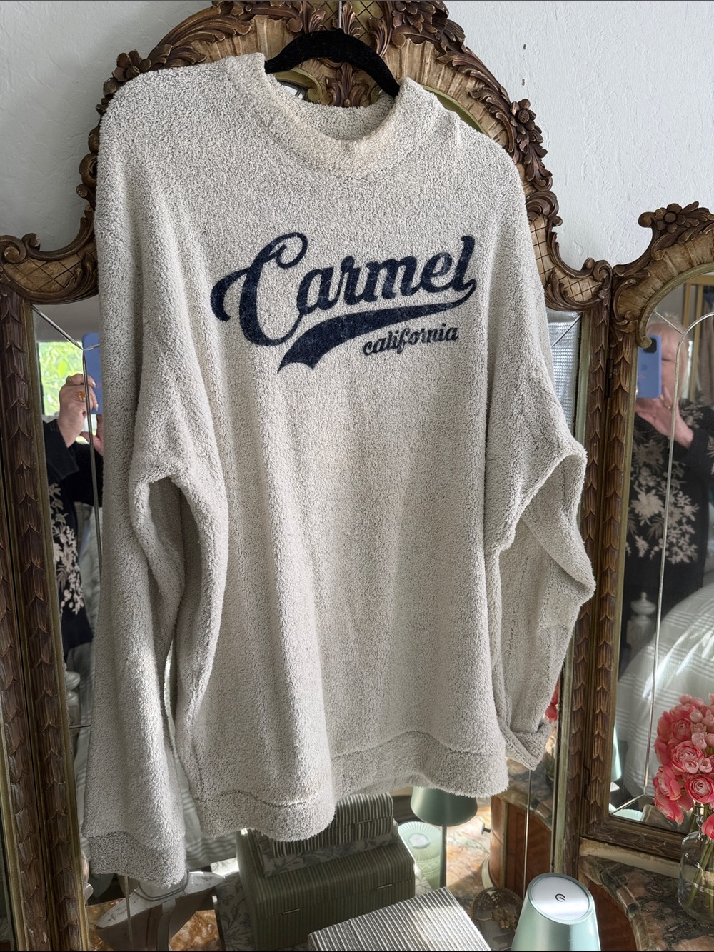 Cozy Fleece Sweatshirt - Cream